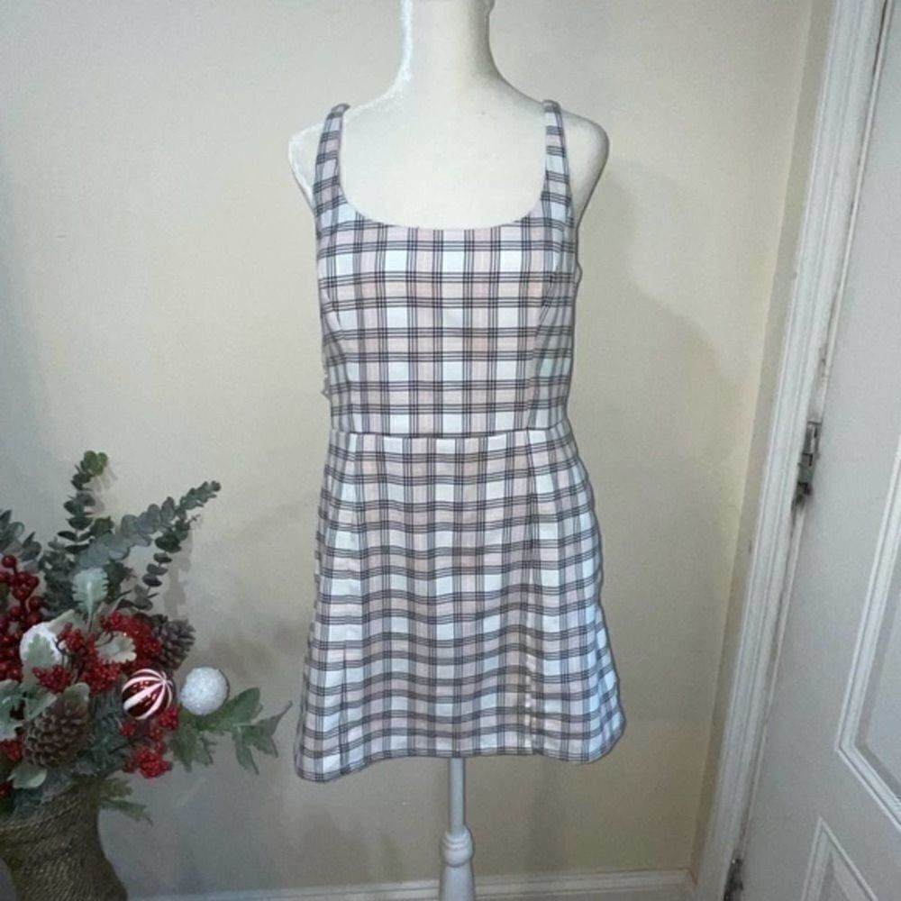 Aeropostale White and Brown Plaid Mini Dress